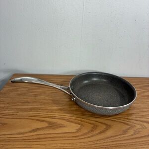 Henckels Speckled Aluminum Pan Non stick 8 inch